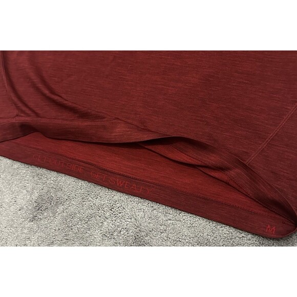 Lululemon Metal Vent Tech Polo Short Sleeve M Bold Red Mesh Golf Casual Work - Picture 3 of 8